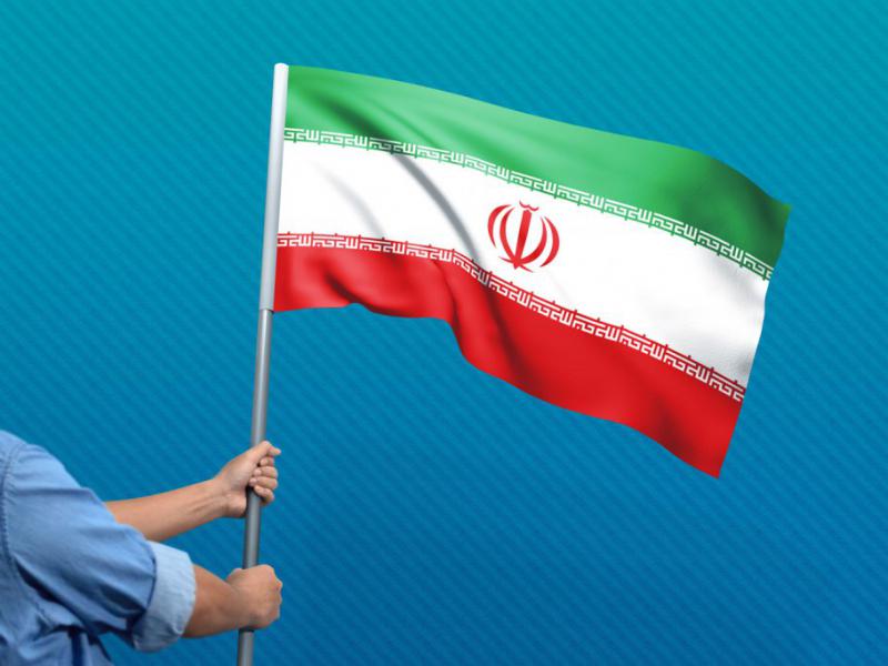 -طرح-لایه-باز-موکاپ-پرچم-در-دست