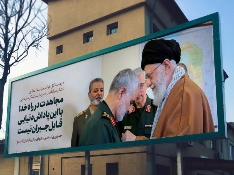-موکاپ-لایه-باز-بیلبورد-شهری