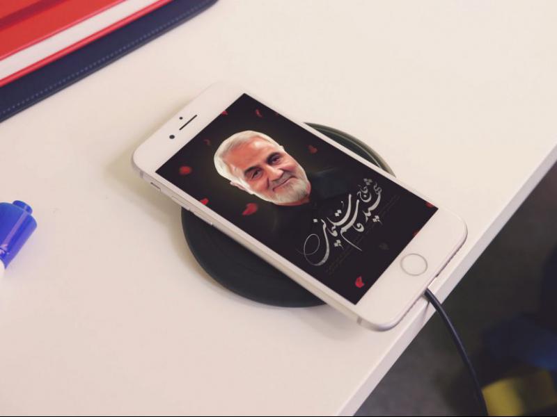 -طرح-لایه-باز-موکاپ-گوشی-آیفون