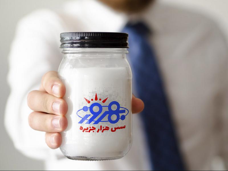 -لایه-باز-موکاپ-بطری-شیشه-ای