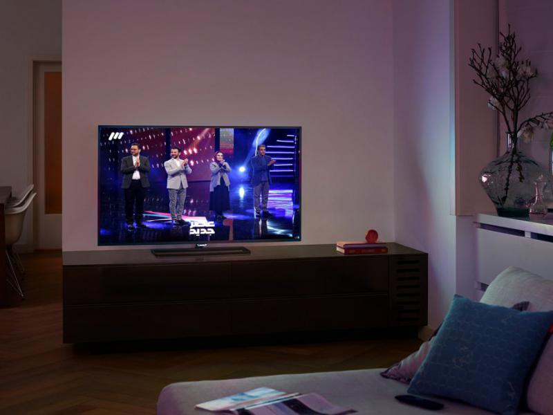 -طرح-لایه-باز-موکاپ-تلویزیون-LCD