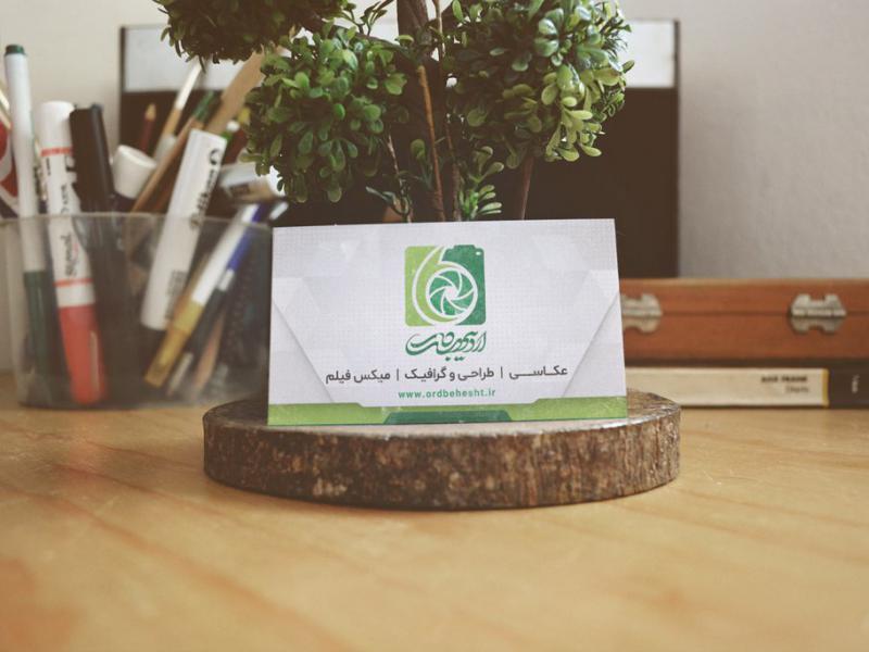 -طرح-لایه-باز-موکاپ-کارت-ویزیت