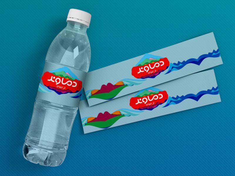 -لایه-باز-موکاپ-بطری-آب-معدنی