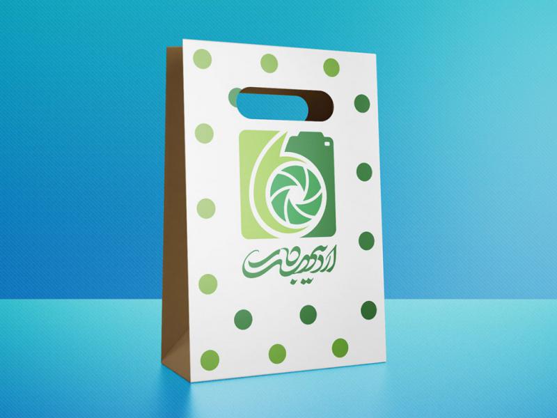 -لایه-باز-موکاپ-پاکت-خرید-و-هدیه