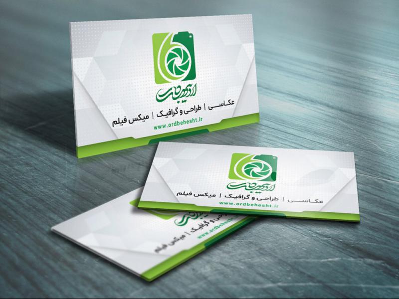 -طرح-لایه-باز-موکاپ-کارت-ویزیت