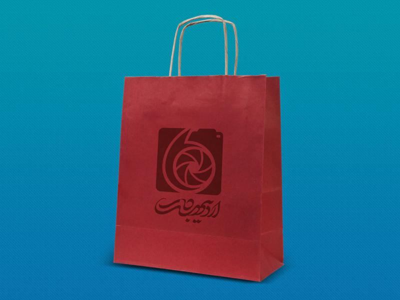 -لایه-باز-موکاپ-پاکت-خرید-و-هدیه