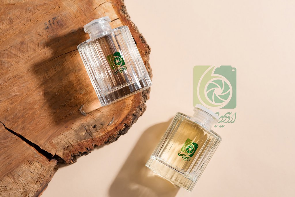  لایه باز موکاپ عطر و ادکلن
