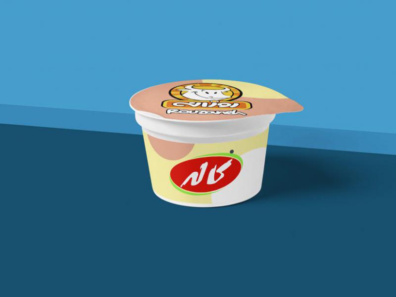 -لایه-باز-موکاپ-ظرف-ماست