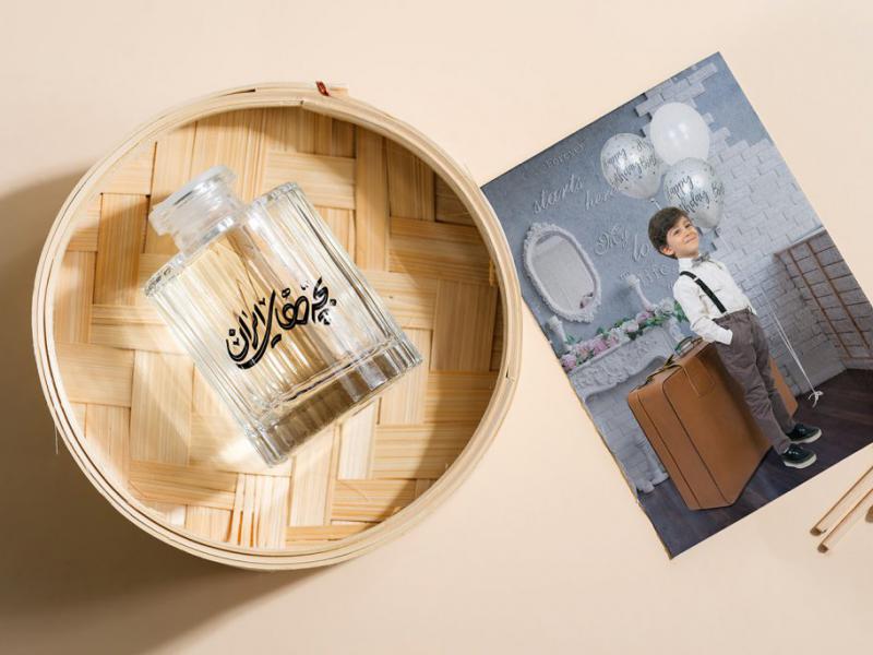 -لایه-باز-موکاپ-عطر-و-ادکلن