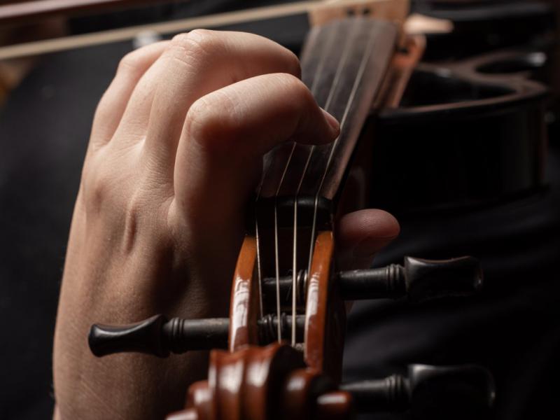 دانلود-عکس-با-کیفیت-ویولن