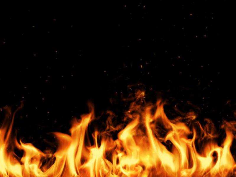 دانلود-عکس-با-کیفیت-آتش