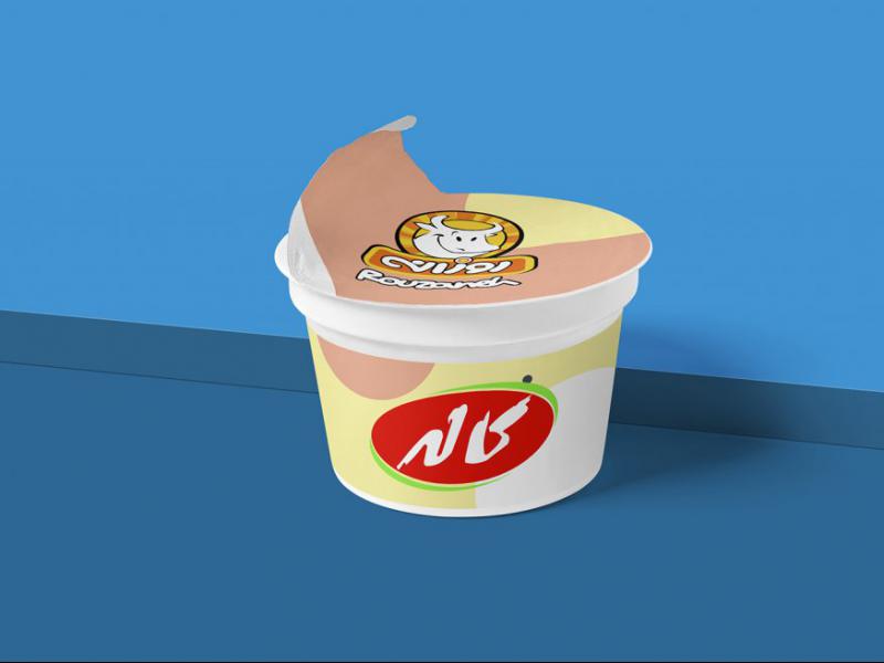-لایه-باز-موکاپ-ظرف-ماست