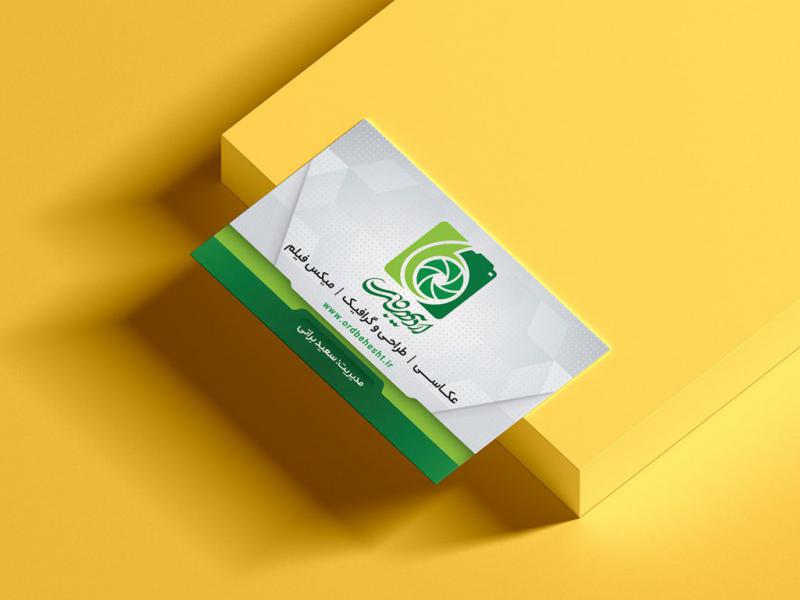 -طرح-لایه-باز-موکاپ-کارت-ویزیت