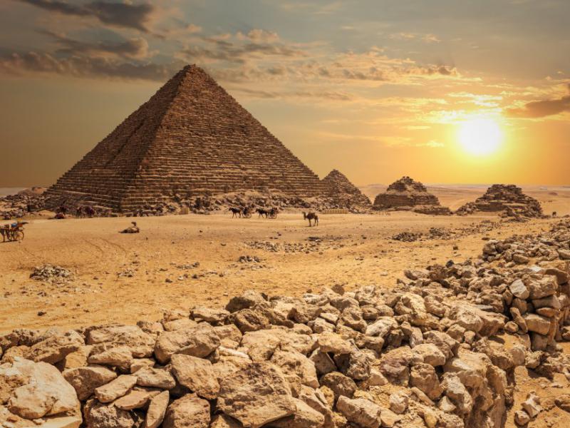دانلود-عکس-با-کیفیت-اهرام-ثلاثه-مصر