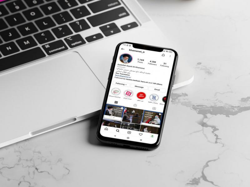 -طرح-لایه-باز-موکاپ-موبایل