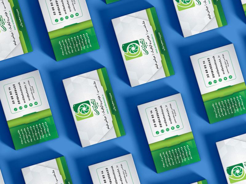 -طرح-لایه-باز-موکاپ-کارت-ویزیت