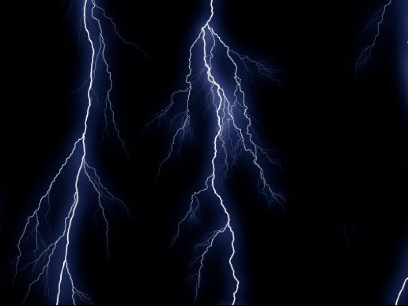 دانلود-تصویر-با-کیفیت-رعد-و-برق-