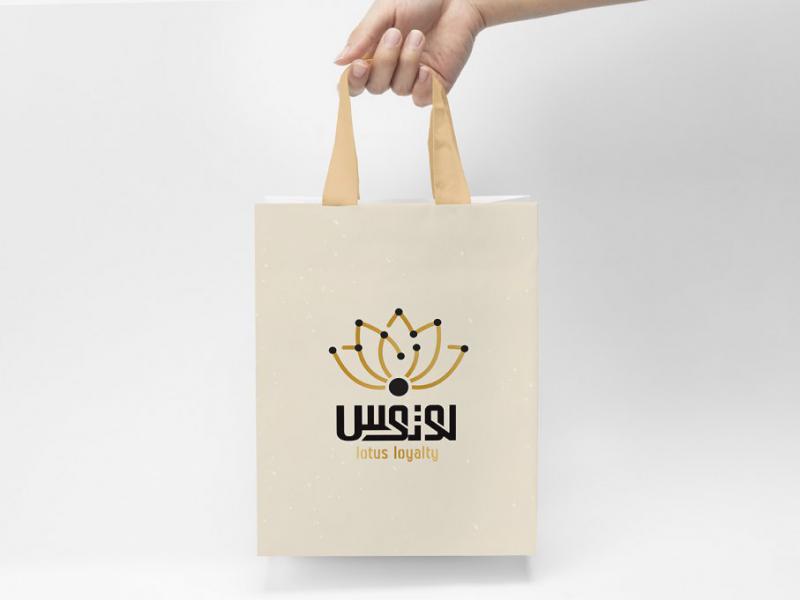 -لایه-باز-موکاپ-پاکت-خرید-و-هدیه