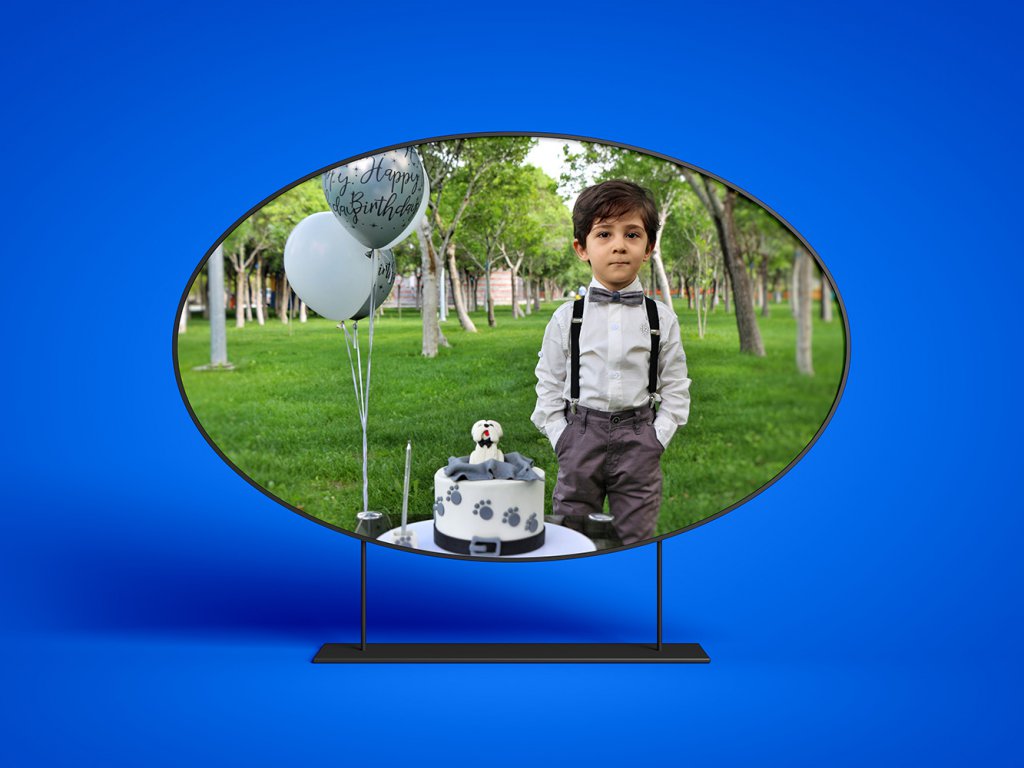  موکاپ لایه باز بیلبورد و استند