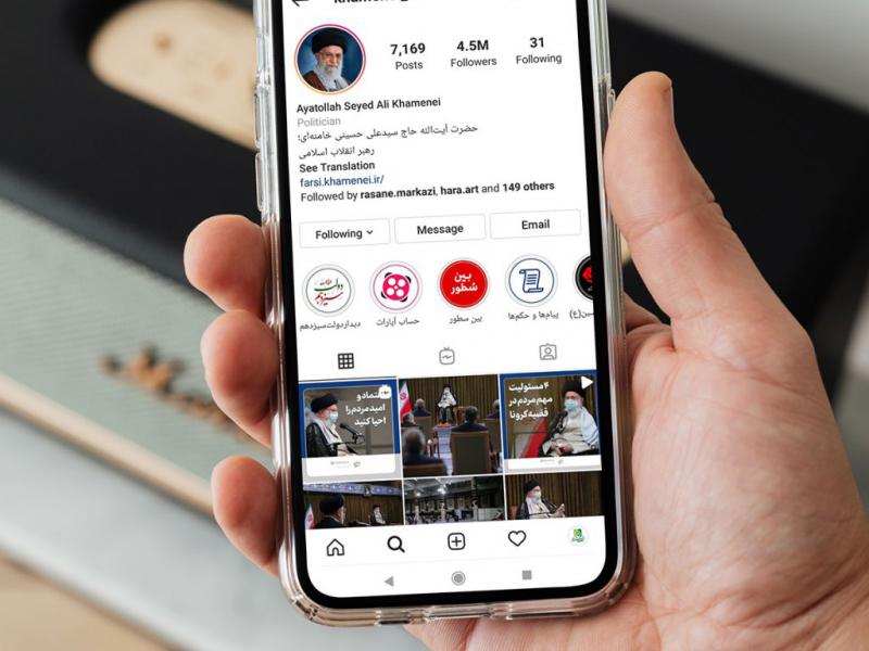 -طرح-لایه-باز-موکاپ-موبایل