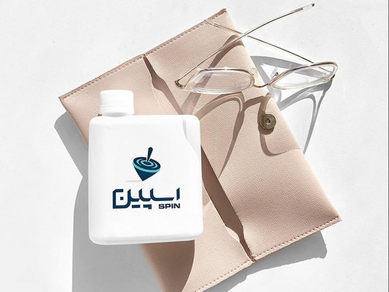 -لایه-باز-موکاپ-لوازم-آرایشی