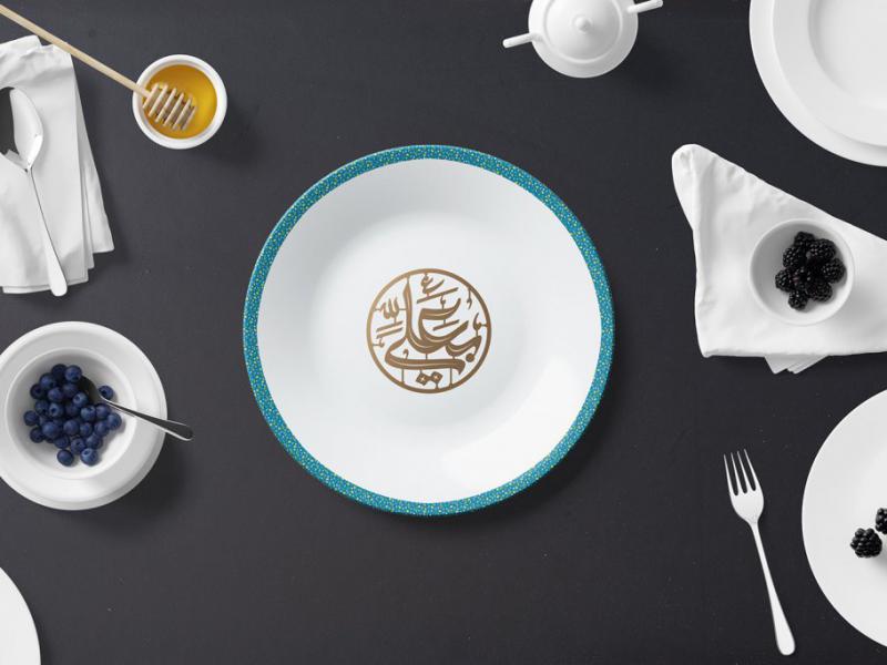 -لایه-باز-موکاپ-بشقاب-چینی