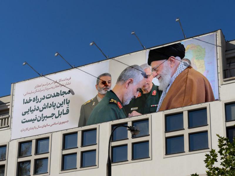 -موکاپ-لایه-باز-بیلبورد-شهری