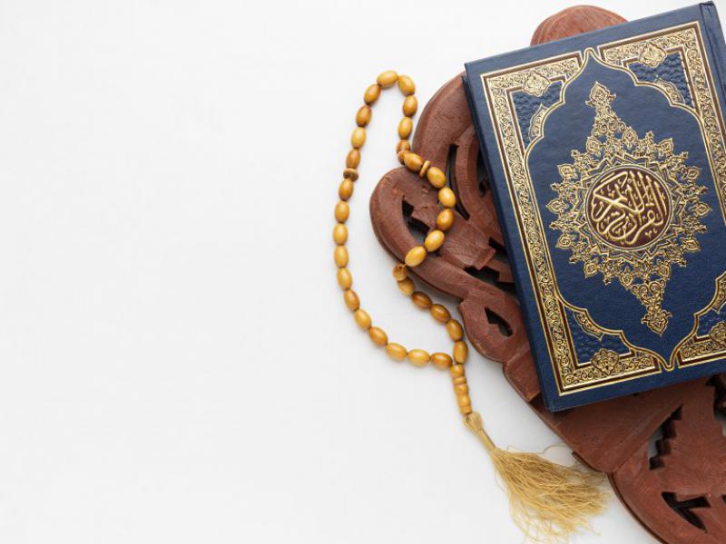 دانلود-عکس-با-کیفیت-عالی-قرآن-کریم