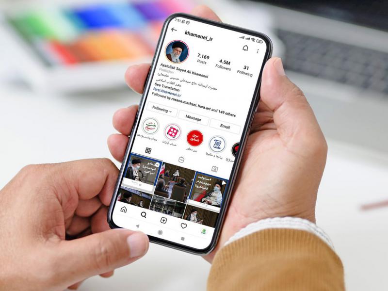 -طرح-لایه-باز-موکاپ-موبایل
