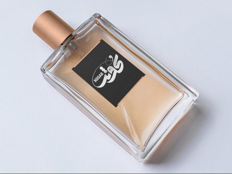 -لایه-باز-موکاپ-لوازم-آرایشی