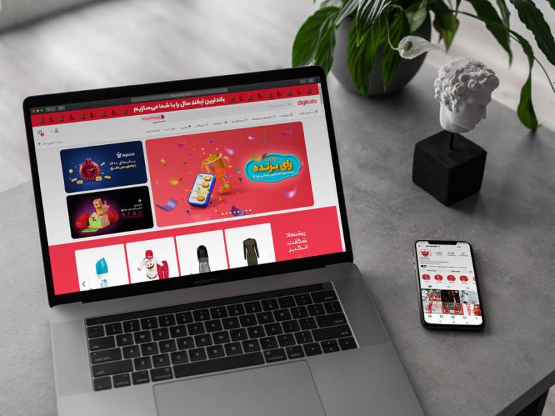 -طرح-لایه-باز-موکاپ-لب-تاپ-و-موبایل