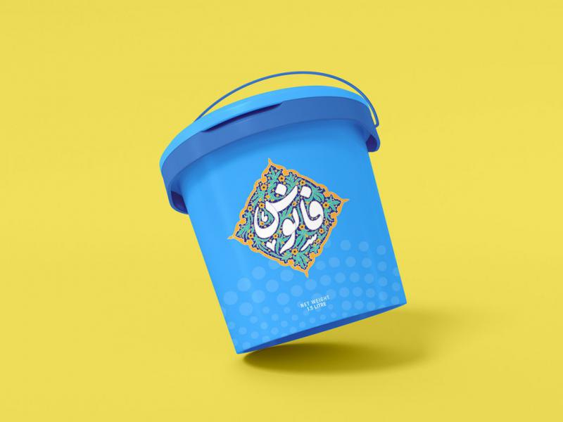 -لایه-باز-موکاپ-سطل-پلاستیکی