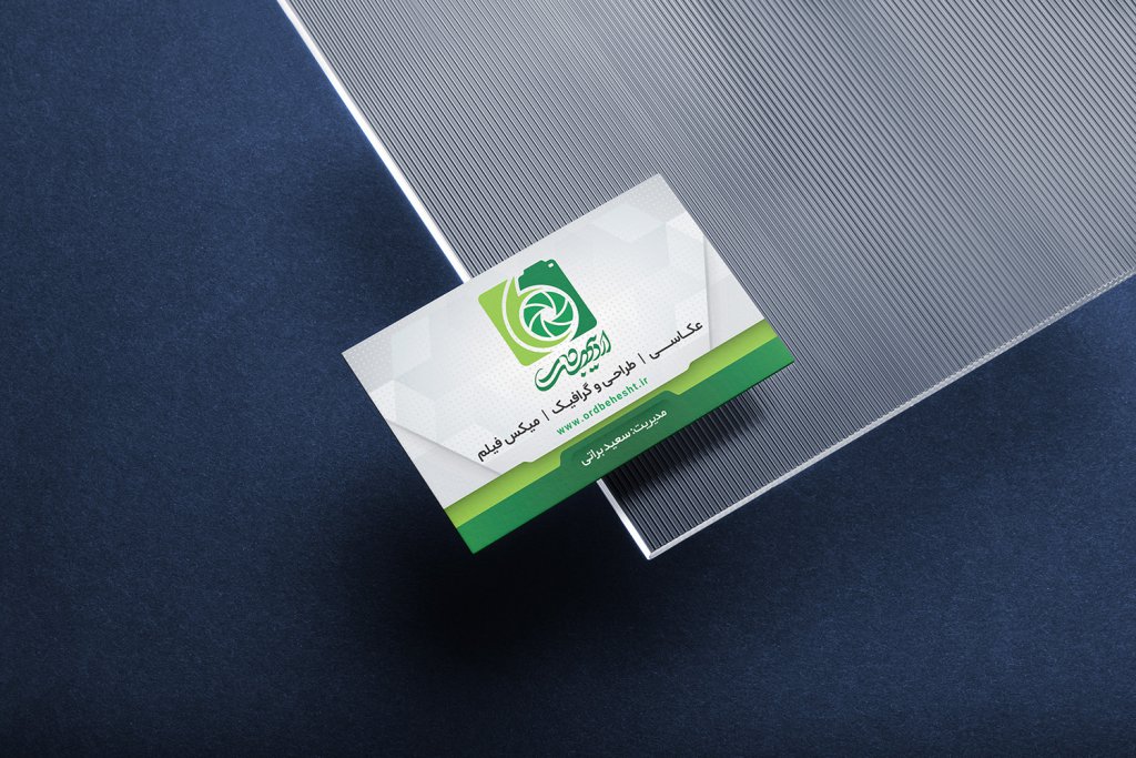  طرح لایه باز موکاپ کارت ویزیت