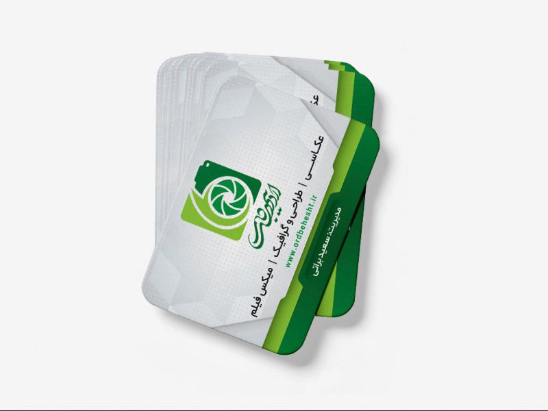 -طرح-لایه-باز-موکاپ-کارت-ویزیت