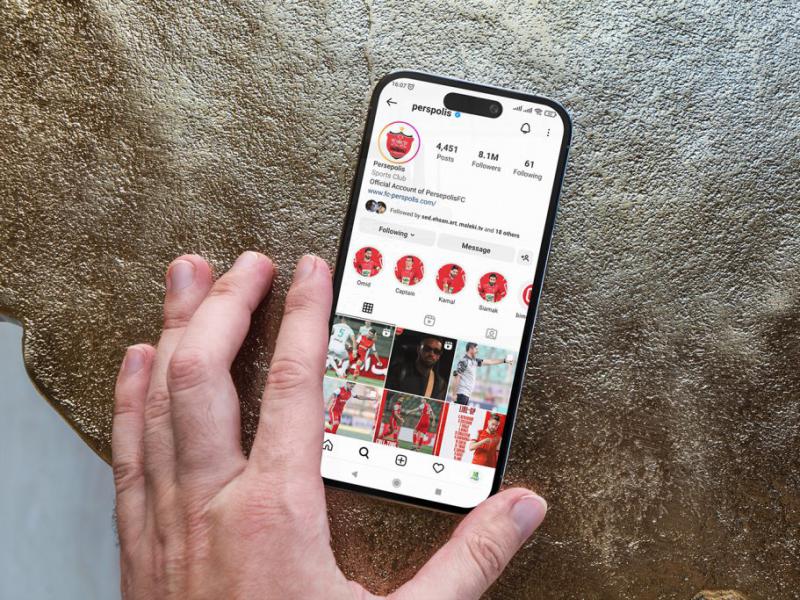 -طرح-لایه-باز-موکاپ-موبایل