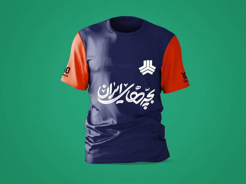 -طرح-لایه-باز-موکاپ-تی-شرت