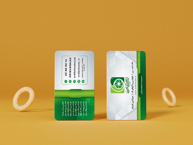-طرح-لایه-باز-موکاپ-کارت-ویزیت