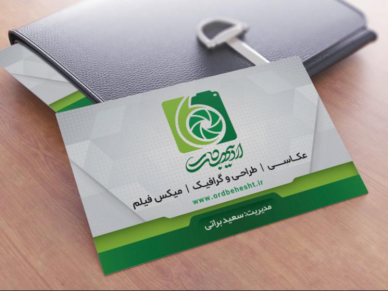 -طرح-لایه-باز-موکاپ-کارت-ویزیت