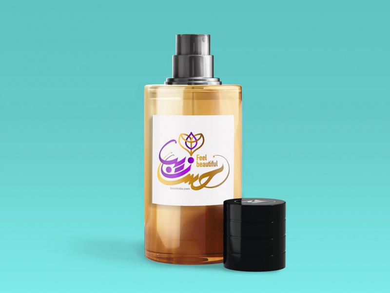 -لایه-باز-موکاپ-لوازم-آرایشی-بهداشتی