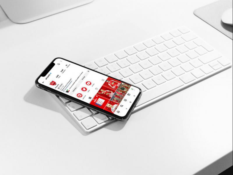 -طرح-لایه-باز-موکاپ-موبایل