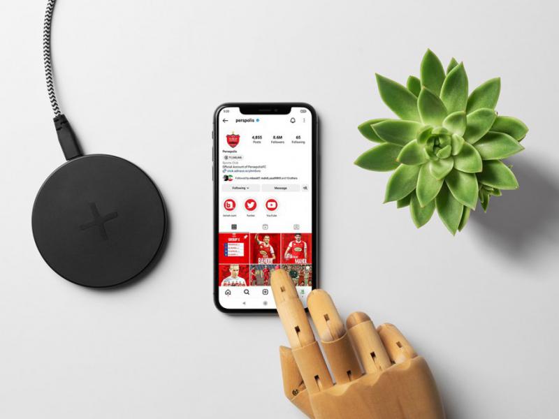 -طرح-لایه-باز-موکاپ-موبایل