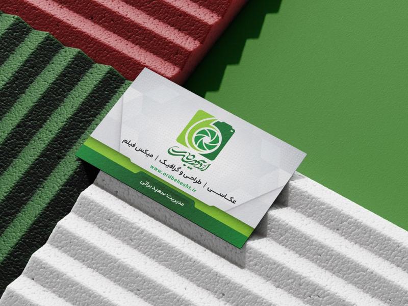 -طرح-لایه-باز-موکاپ-کارت-ویزیت