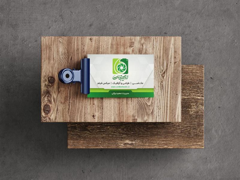 -طرح-لایه-باز-موکاپ-کارت-ویزیت
