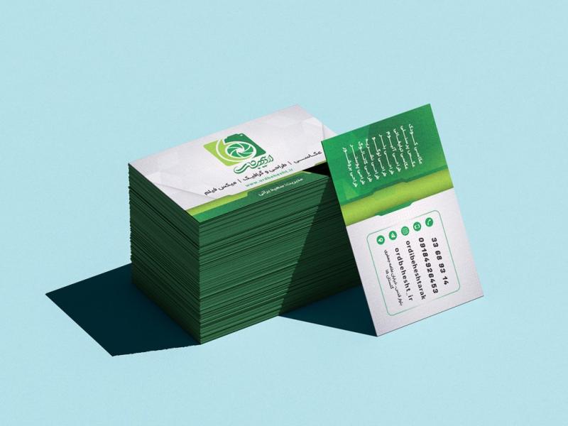 -طرح-لایه-باز-موکاپ-کارت-ویزیت