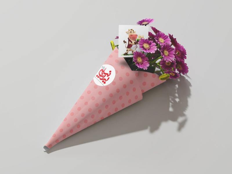 -طرح-لایه-باز-موکاپ-گل-و-کارت-پستال