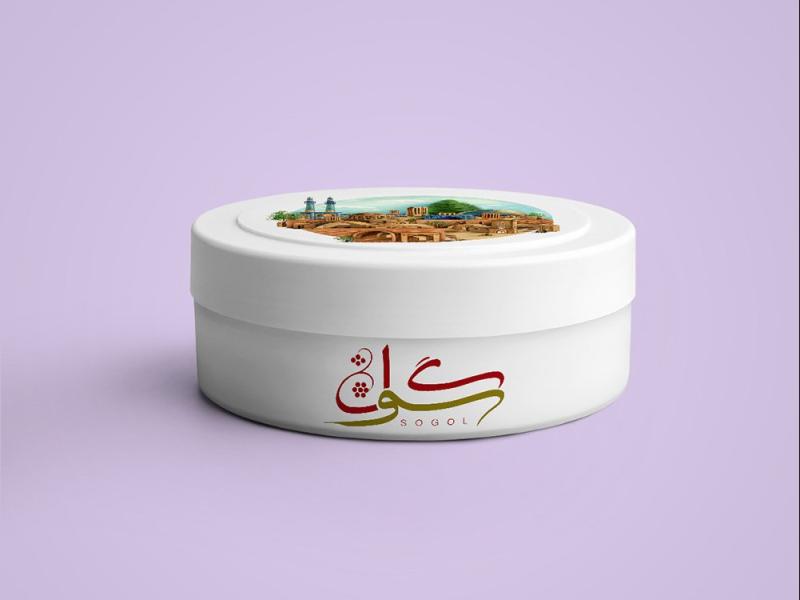 -لایه-باز-موکاپ-قوطی-فلزی