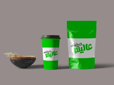 طرح لایه باز موکاپ لیوان و بسته بندی