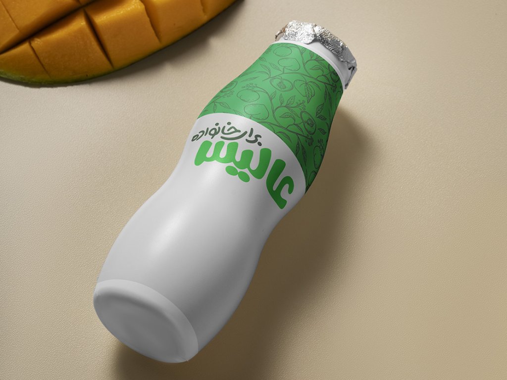 لایه باز موکاپ بطری پلاستیکی