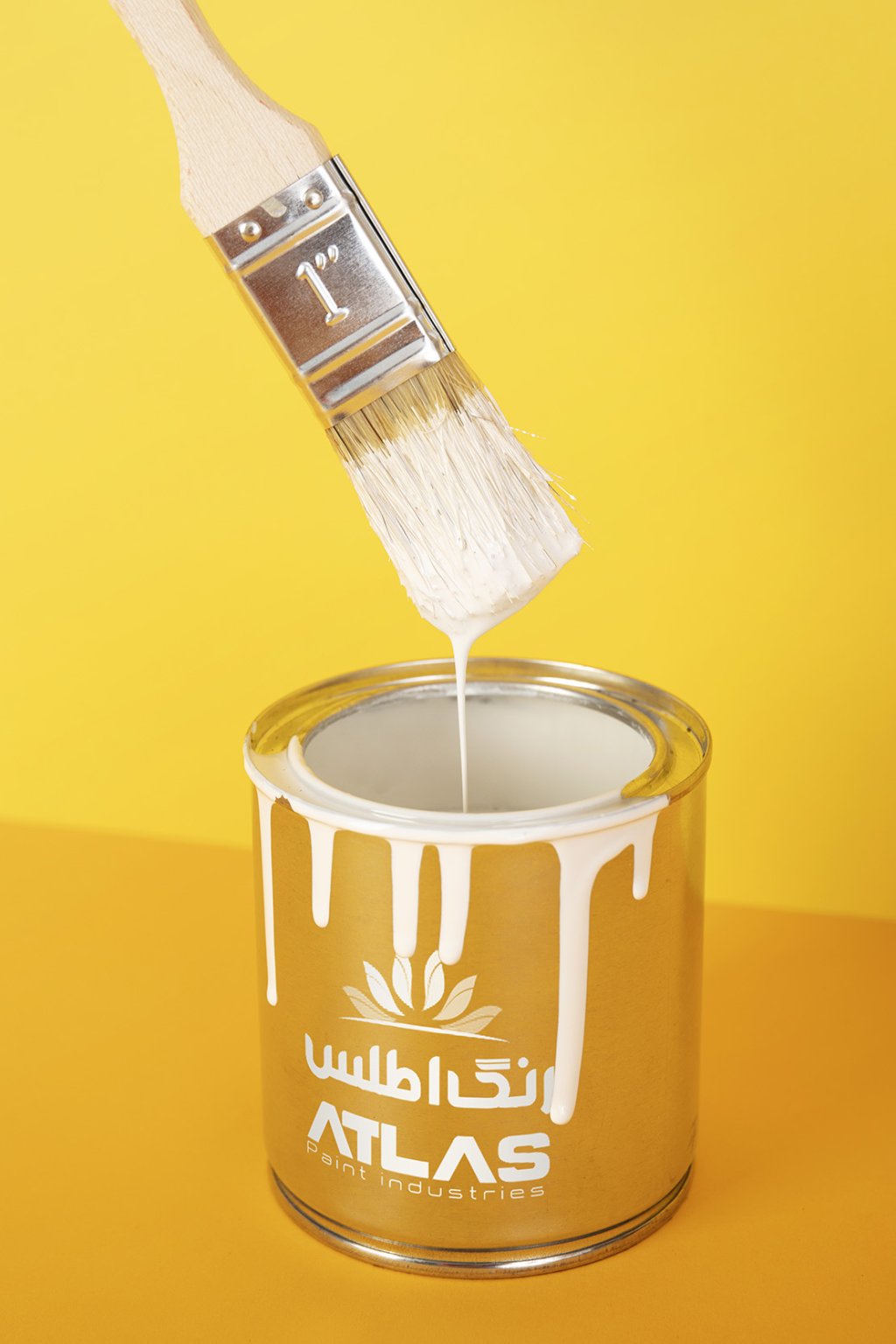  لایه باز موکاپ سطل رنگ