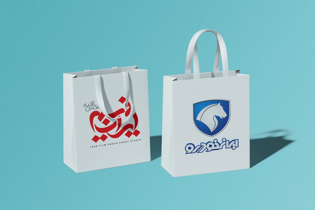  لایه باز موکاپ پاکت خرید و هدیه